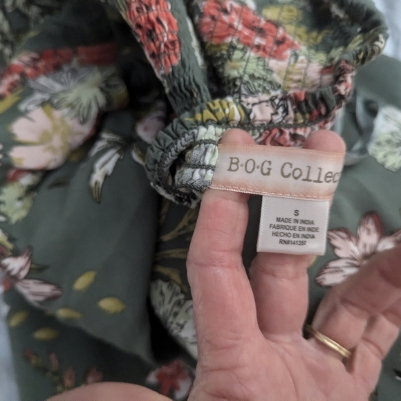 BOG Collective Size Small Green Floral Jumpsuit - Picture 16 of 16